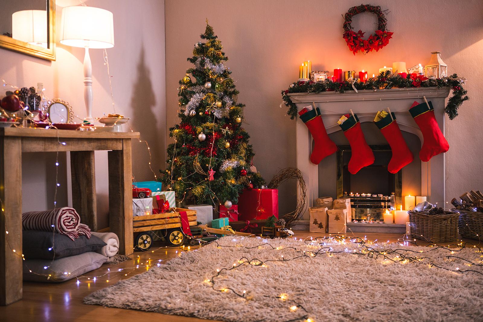 Travel agency Daytime Descent Rubino Case - Arredare la casa per Natale: alcuni trucchi e consigli